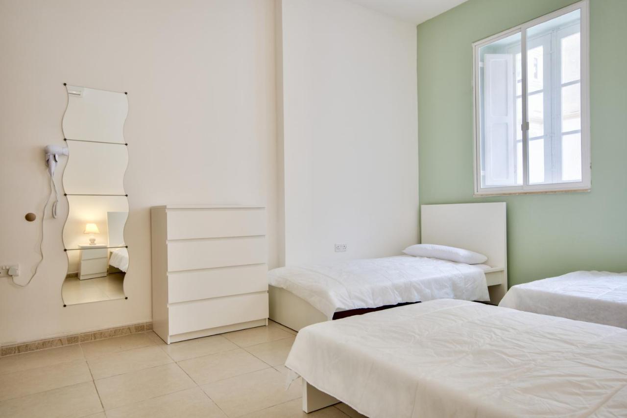 Bright&spacious 3-bedroom Gzira apartment Exterior foto