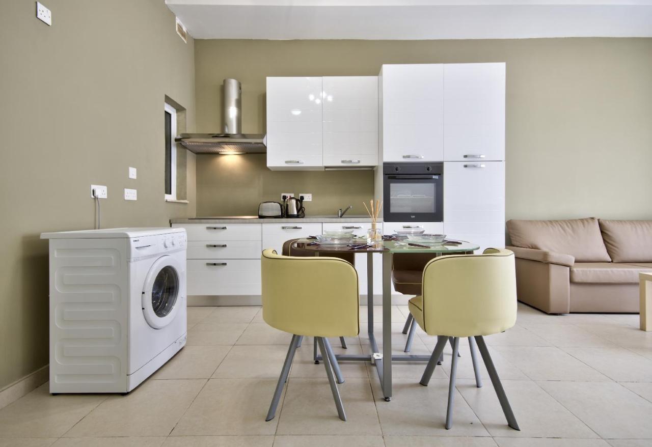 Bright&spacious 3-bedroom Gzira apartment Exterior foto