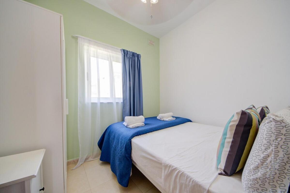 Bright&spacious 3-bedroom Gzira apartment Quarto foto