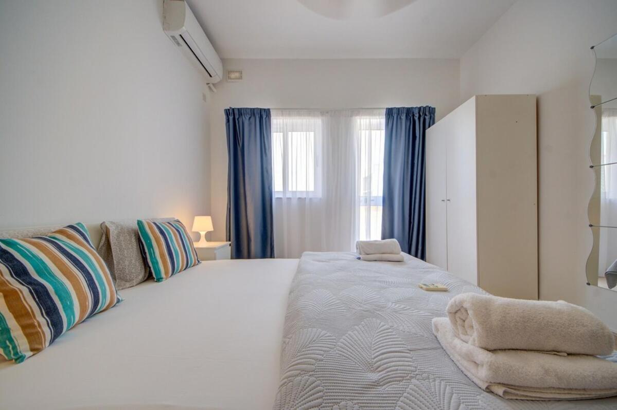 Bright&spacious 3-bedroom Gzira apartment Quarto foto